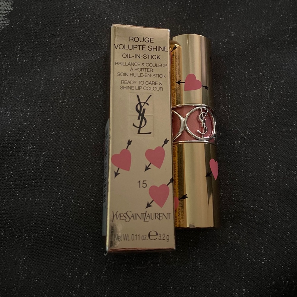 Yves Saint Laurent Lipstick in 15 Coral Spontini